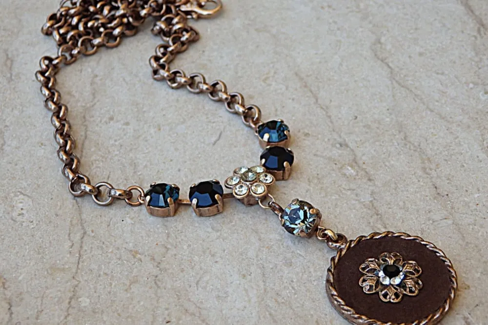 Rose gold lariat necklace